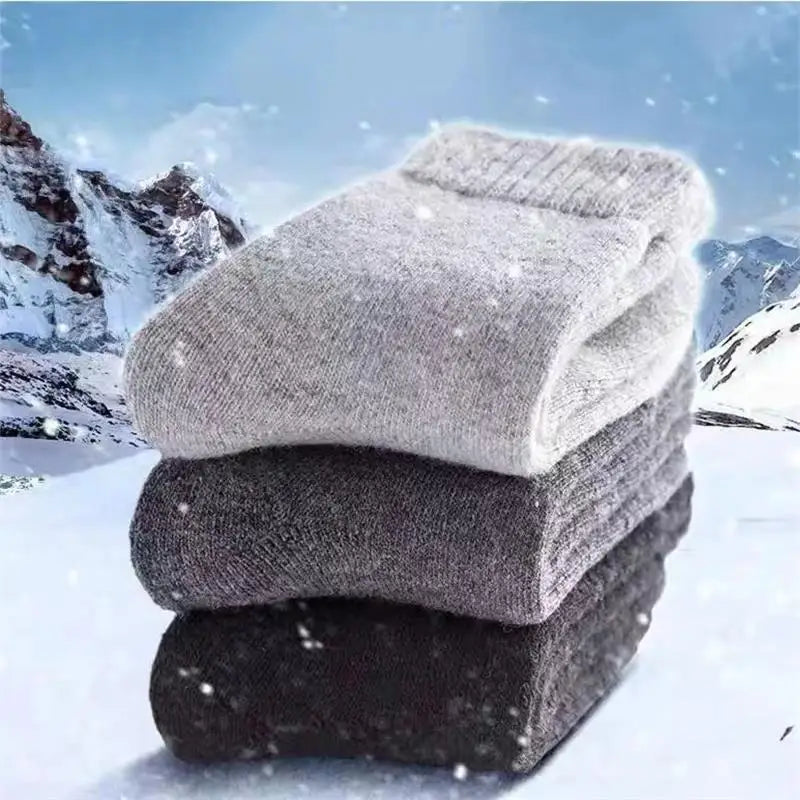 Ultimate Warmth: Men's Winter Super Thick Thermal Wool Socks image 2